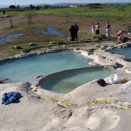 La Grotta Degli Specchi Affittacamere 3*