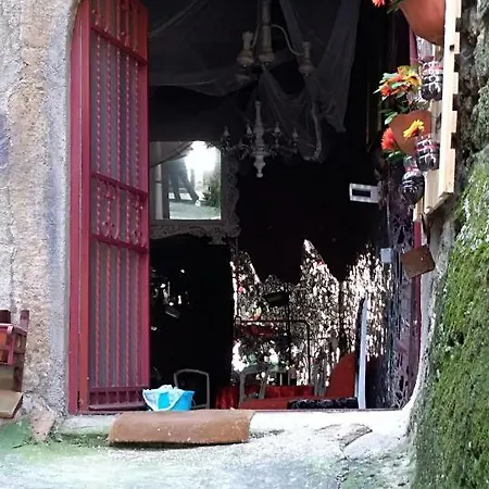 La Grotta Degli Specchi 3*