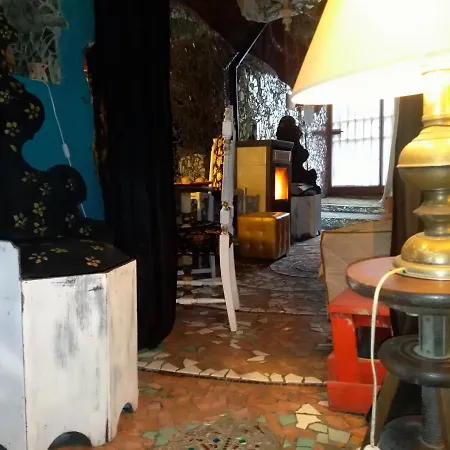 La Grotta Degli Specchi 3* Caprarola