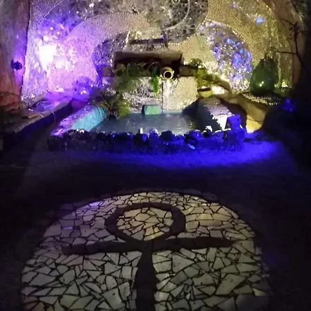 La Grotta Degli Specchi 3* Caprarola